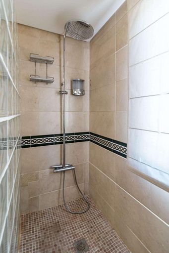 Bathroom 4, LAG - Spacious Townhouse With Private Jacuzzi, Málaga