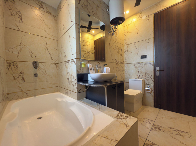 Bathroom 4, Razido Suites, Rohtak