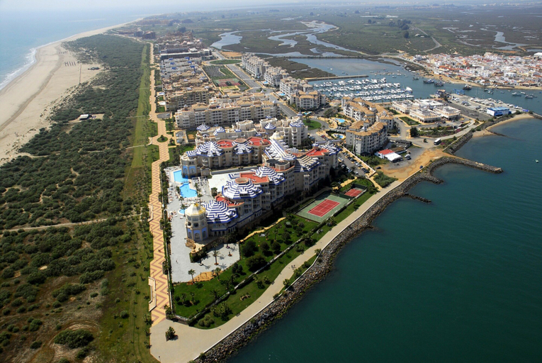 Exterior & Views 2, Apartment in Isla Canela for 5, Huelva