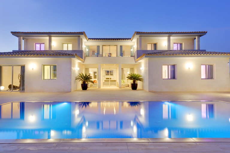 Pool 4, Villa in Mallorca With Private Pool & Jacuzzi, Baleares