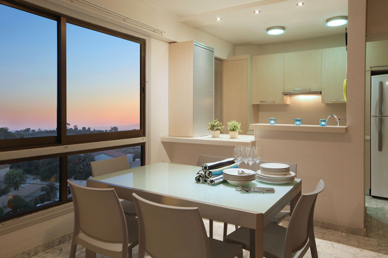 Room 2, Mackenzie Beachfront Suite, Larnaca