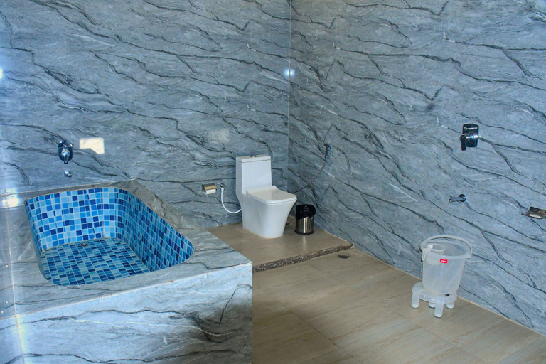 Bathroom 3, Ranthambore Village Serai, Sawai Madhopur