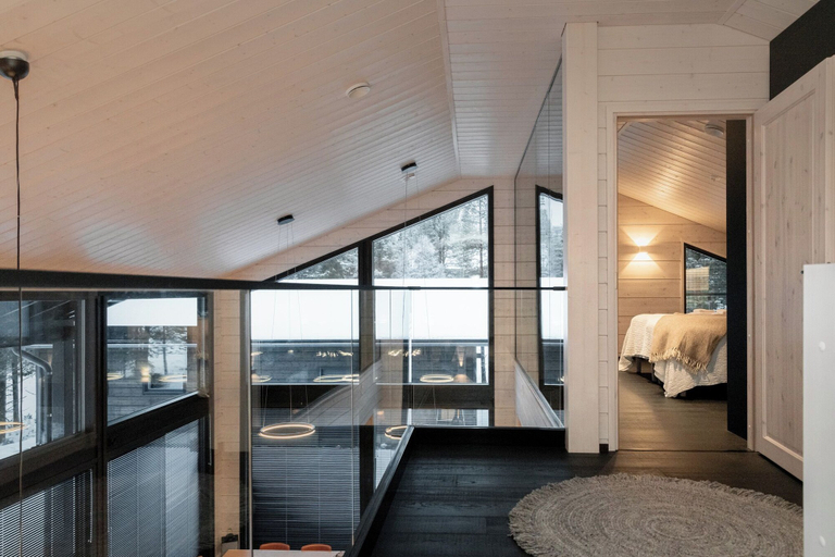 Room 4, High-Quality 4BR Villa in Ruka - Private Hot Tub & Sauna, Northern Ostrobothnia