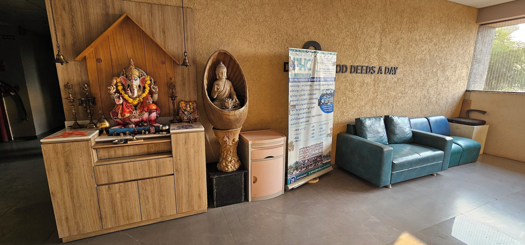 Lobby 1, HOTEL ROYAL VIEW, Ahmadabad