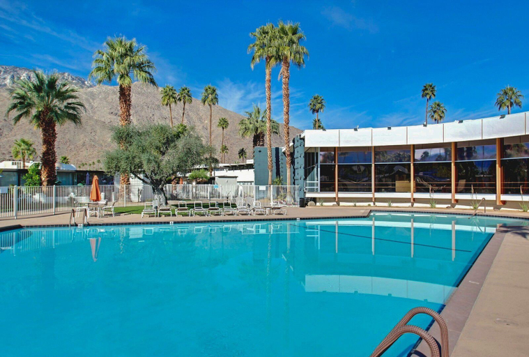 Interior 5, Ocotillo 332, Riverside