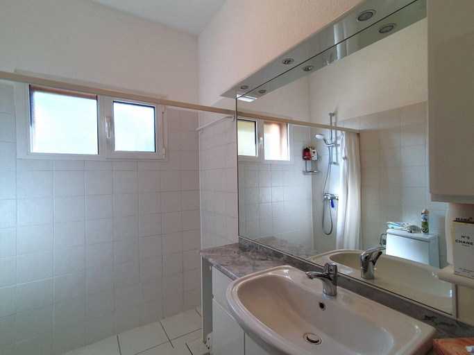 Bathroom 4, Holiday Home in Maccagno With Pool, Varese