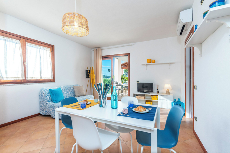 Dining, Residence I Mirti Apartments, Olbia-Tempio