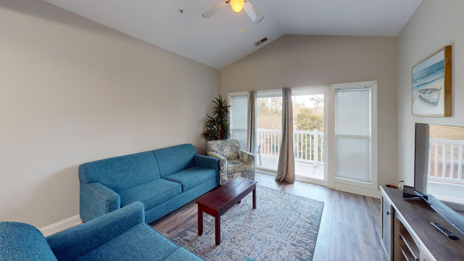 Interior 5, World Tour 1009-301, Horry