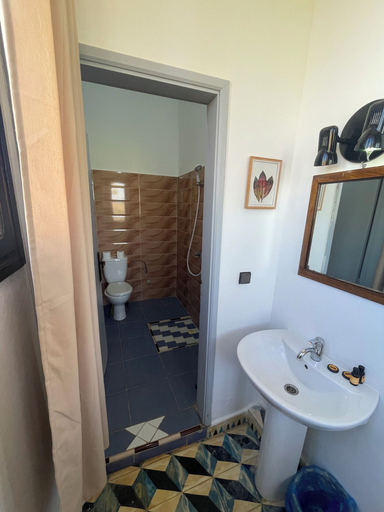 Bathroom, Kali Camp, El Jadida