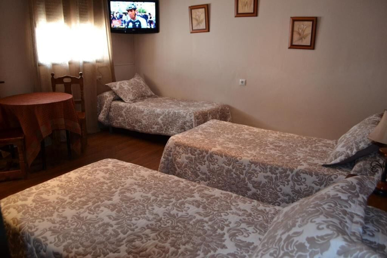 Room 5, HOSTAL PENSION LA RUTA, Huelva