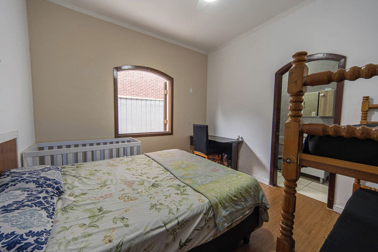 Room 3, Casa com Piscina e Churrasqueira a 220 m da Praia, São Vicente