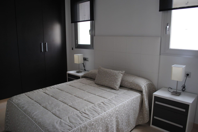Room 2, Bright Apartment by the Coast, Alicante