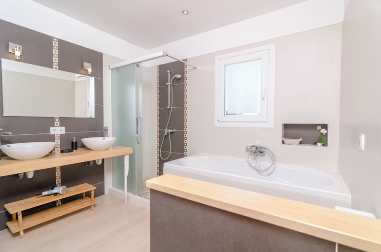 Bathroom 5, Xalet S'escaleta - Villa With Private Pool, Baleares