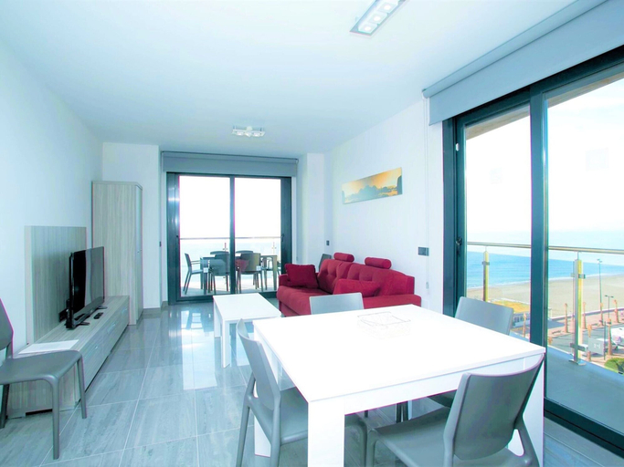 Dining 5, Belvilla by OYO Apartamento 1 Dormitorio, Málaga