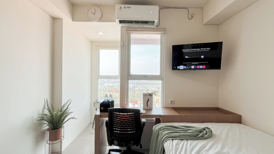 Room 5, Comfortable Studio At Samesta Mahata Serpong Apartment, Tangerang Selatan