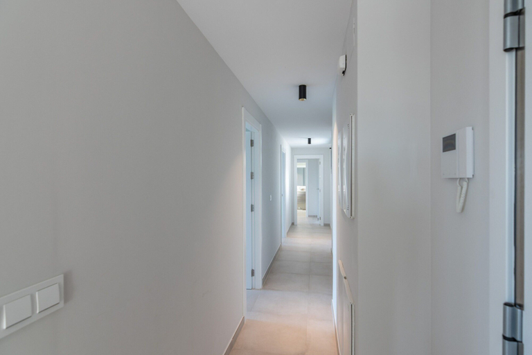 Interior 4, Spacious, Family-friendly Apartment, Huelva
