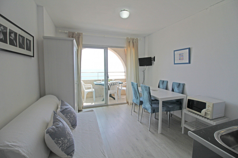 Living room 4, Studio in Empuriabrava With Ocean Views, Girona