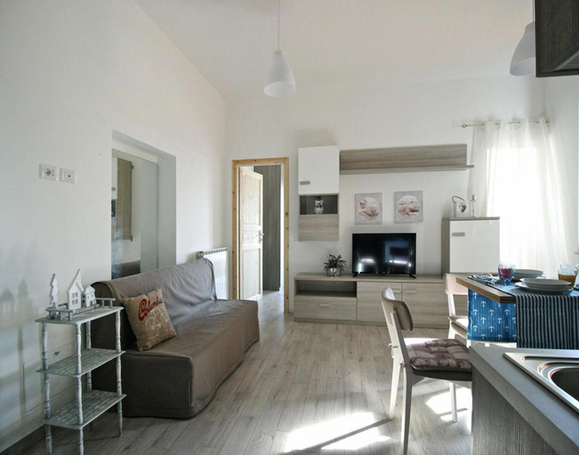 Living room 4, Apartment in Ladispoli Near Tyrrhenian Sea, Rome