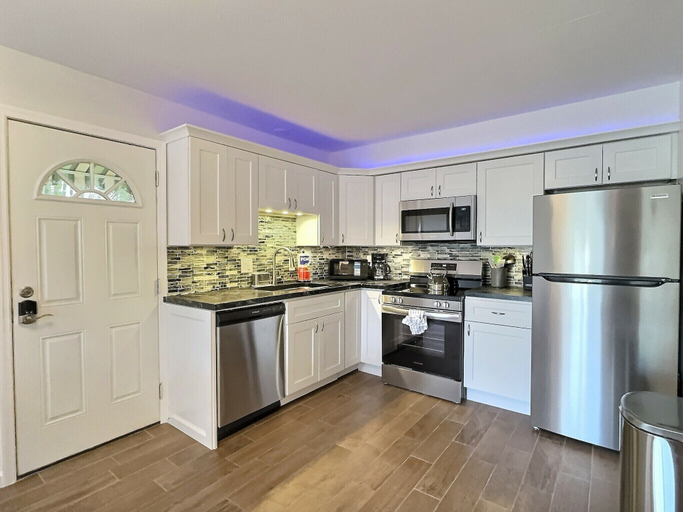 Interior 4, Holiday House 2, Sarasota