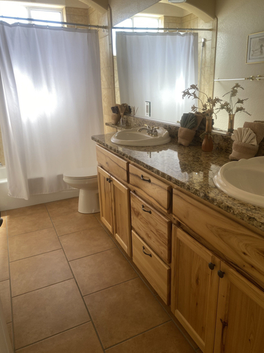 Interior 2, Shoshone Lower Unit With Lake and Pool Views, Mohave