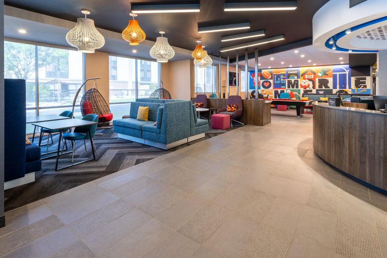 Public Area 2, Tru By Hilton Commerce, Banks