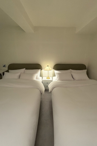 Room 3, Hello Hostel, Jongno