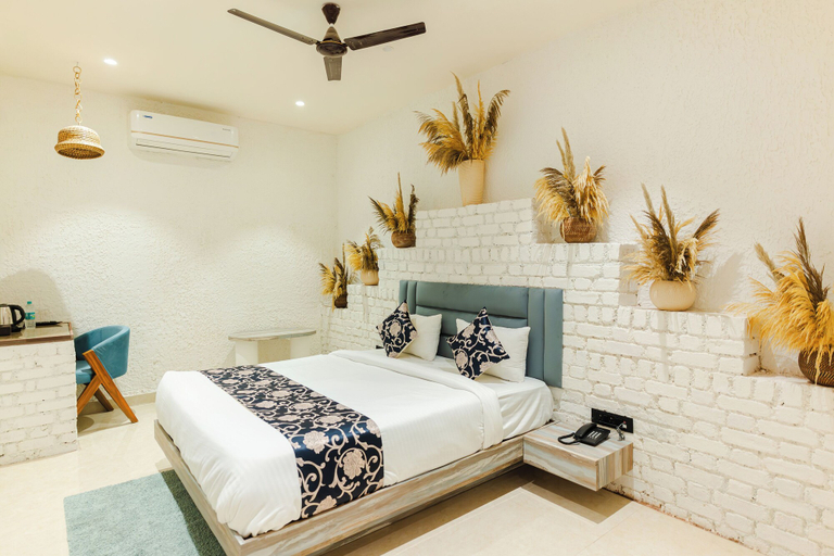 Primary image, Mahaveer Residency Hotel, Thane
