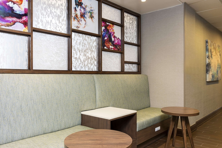 Public Area 2, Hampton Inn & Suites Fort Myers - Colonial Blvd, Lee