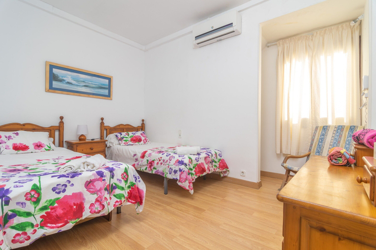 Room 4, Villa Luna - Villa With Private Pool. Free Wifi, Baleares