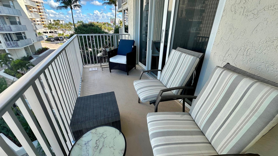 Room 5, Turtle Cove - Beach View, Lee
