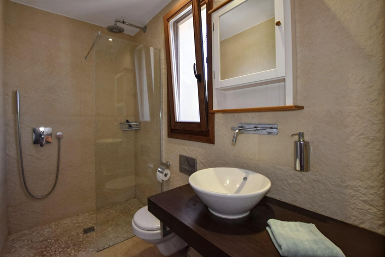 Bathroom 4, Villa in Santanyi With Private Pool & BBQ, Baleares