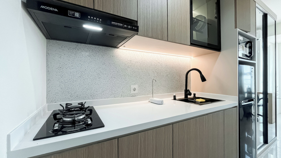 Private kitchen 4, Comfortable Studio At Samesta Mahata Serpong Apartment, Tangerang Selatan