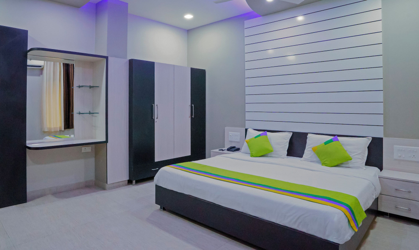 Room 5, Hotel 98 Street, Bangalore