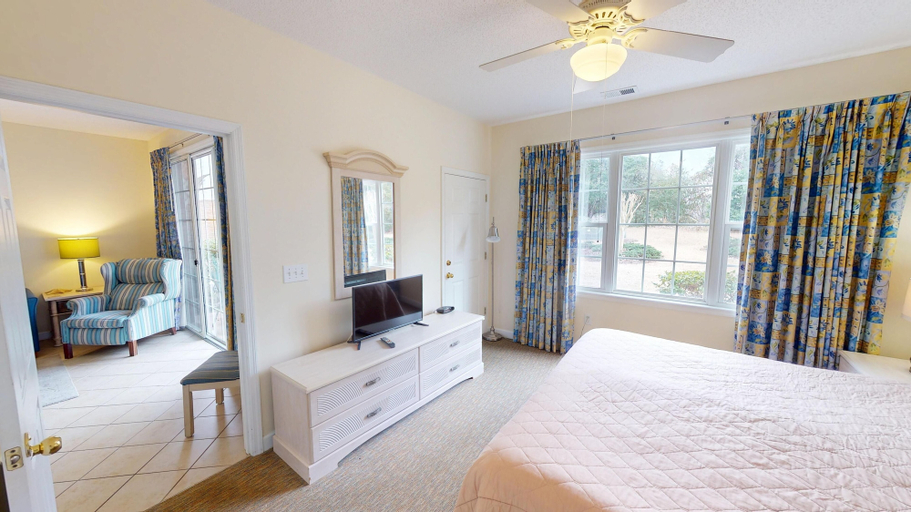 Interior 3, Ironwood 1311, Horry