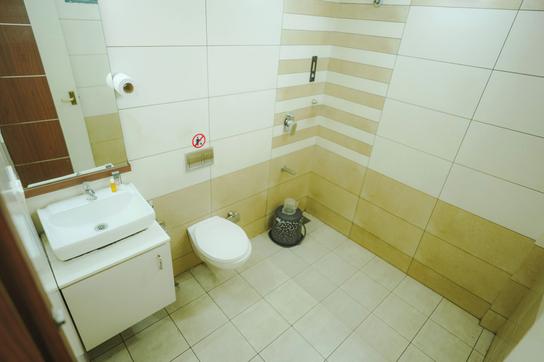 Bathroom 3, DREAM LAND VIEW RESORT, Ernakulam