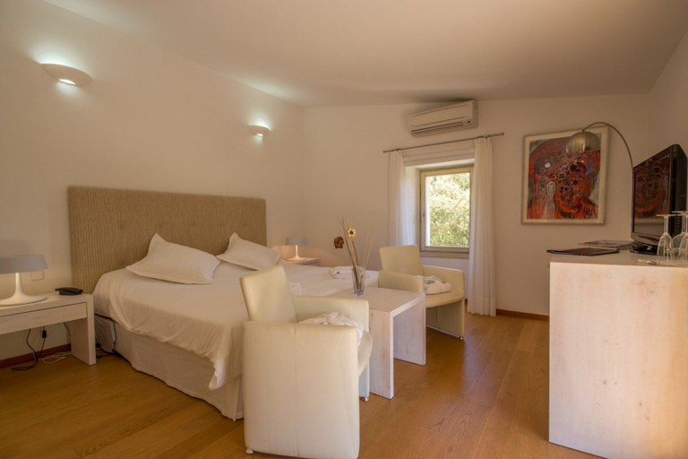 Room 5, Son Simo Vell Pool & Vineyard Views, Baleares