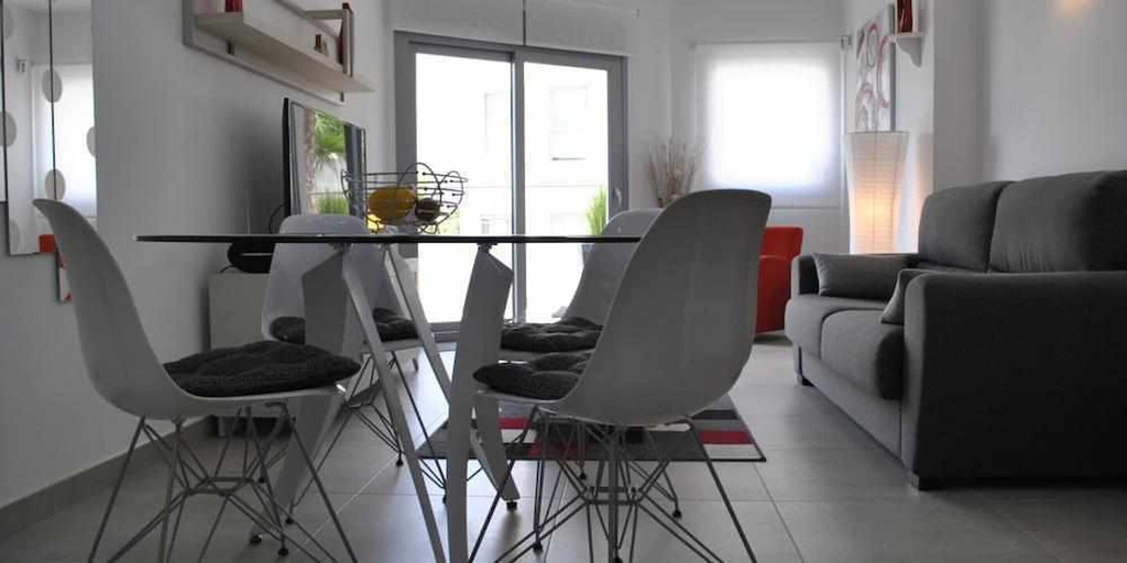 Dining 3, Apartment Near Punta Prima Beach, Alicante