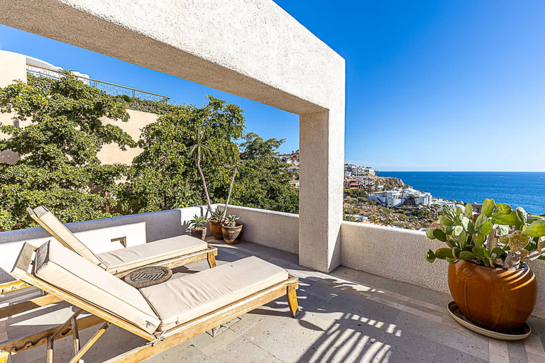 Room 5, w Chic 5BR Oceanview Villa w Pool in Pedregal, La Paz