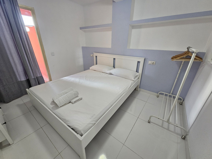Room 3, Stay Near Beach & Pool, Alicante