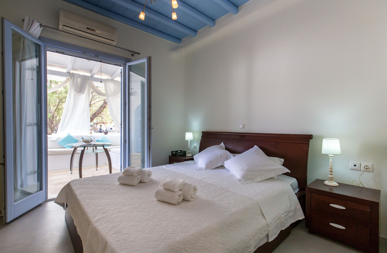 Bedroom 3, Mimoza Collection suites, South Aegean