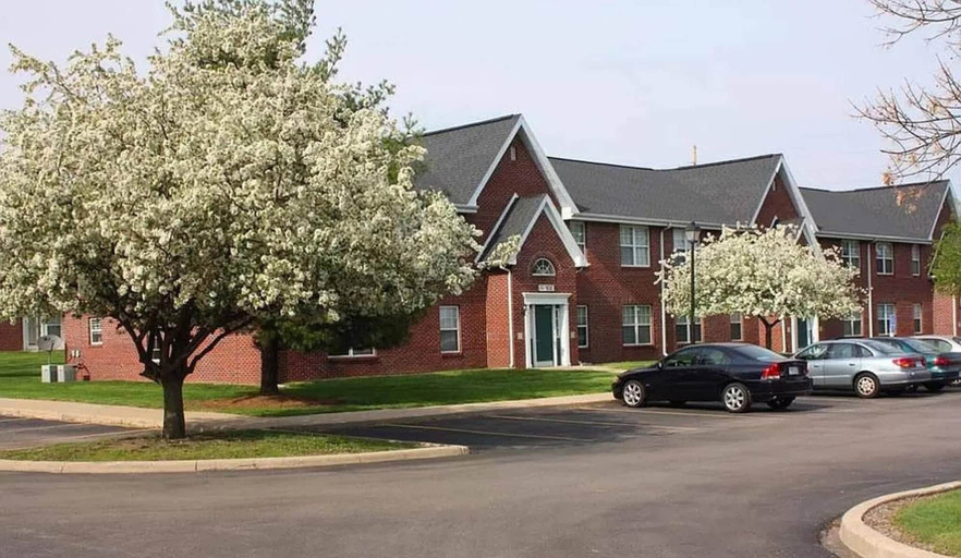 Exterior & Views 2, 2 Bedroom Apartment Next To Rivian, McLean