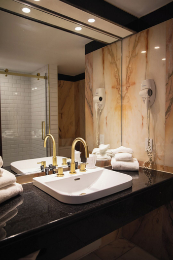 Bathroom 4, Hôtel Lac Carling, Argenteuil
