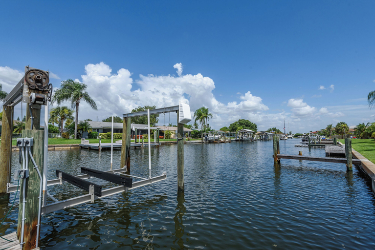 Interior 4, Updated Waterfront Condo in Apollo Beach 1572, Hillsborough