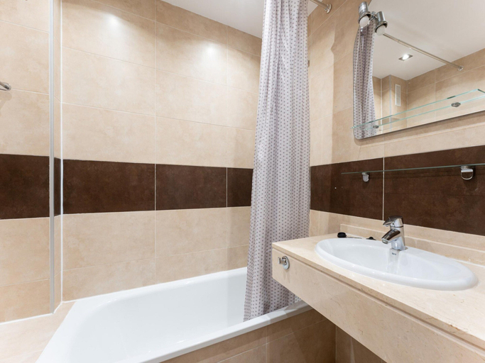 Bathroom 5, Modernly Designed Holiday Flat in Mijas Costa, Málaga