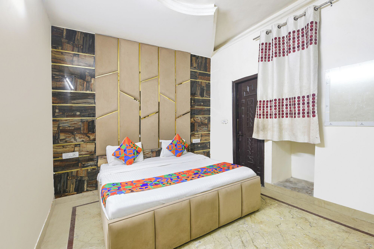 Room 5, Fabhotel Sweet Inn, Delhi