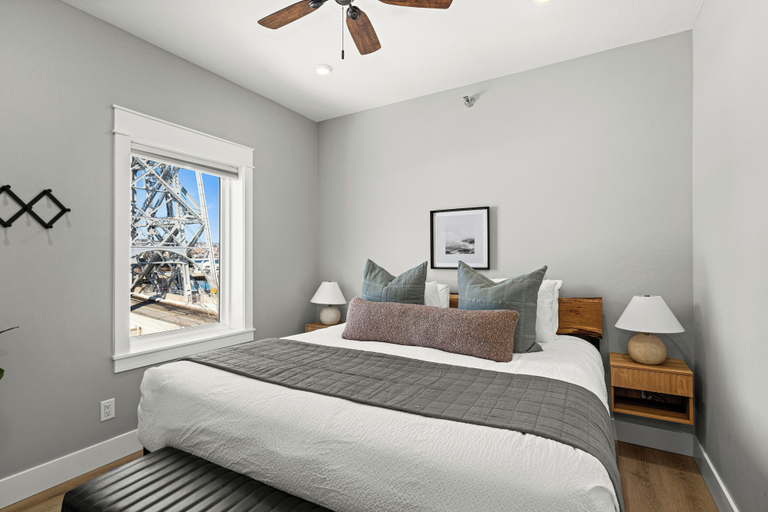 Bedroom 3, Dragëstil Park Point Aparthōtel | Boutique Collection by Heirloom, Lake Superior