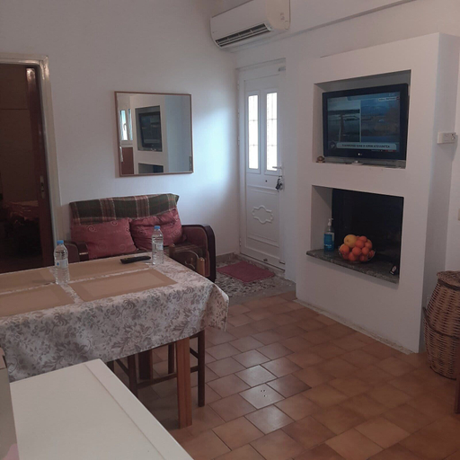 Room 3, Cozy Grammatikou Home - Traditional Stay Parking, West Greece