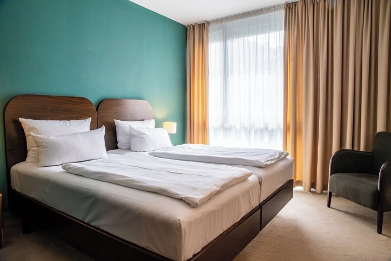 Bedroom 4, Corbin München Airport Business Hotel, Freising