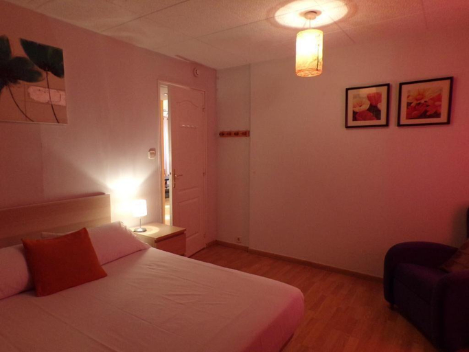 Bedroom 3, Hotel Roc de St Miquel