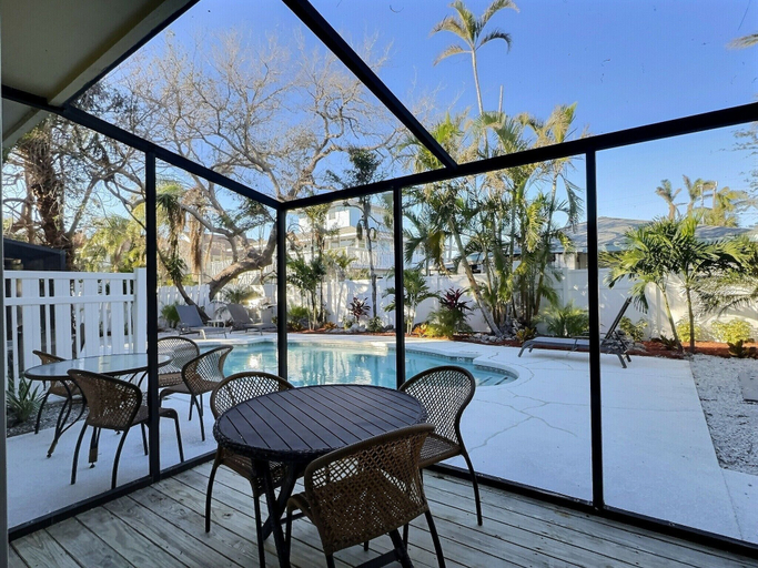 Interior 5, Holiday House 2, Sarasota